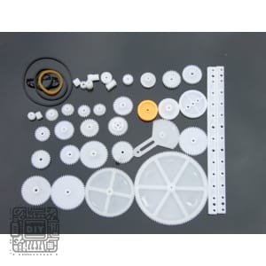 34 Pcs Plastic Gears Assortment Kit